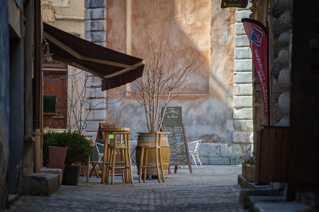 Maison A Tour Briancon Zewnętrze zdjęcie