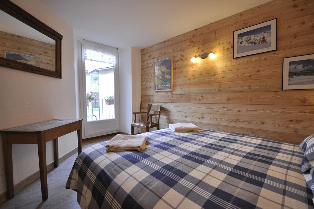 Maison A Tour Briancon Zewnętrze zdjęcie