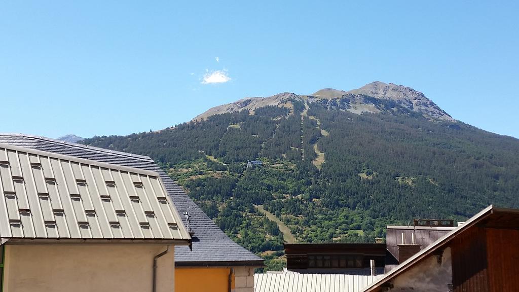 Maison A Tour Briancon Zewnętrze zdjęcie