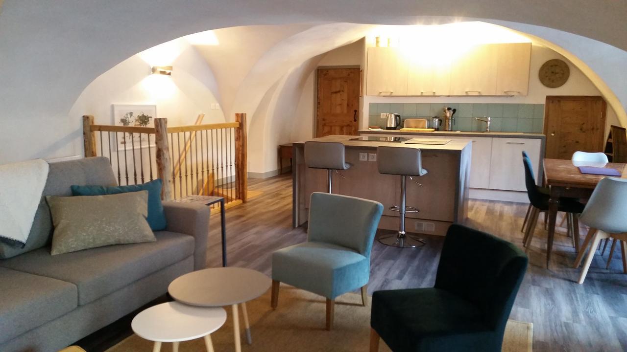 Maison A Tour Briancon Zewnętrze zdjęcie